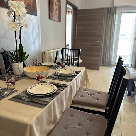 Alexandros Family Apartment *